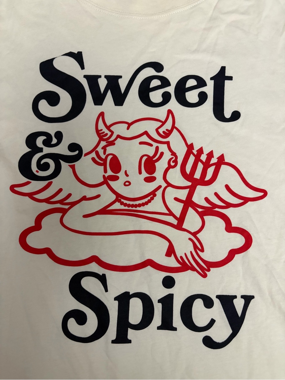 2 Pieces Graphic T-Shirts - Picture 5 of 6